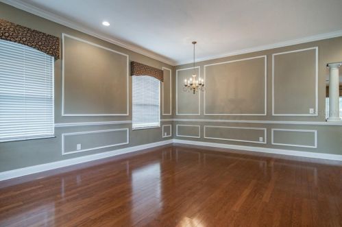 8028 Hampton Lake Dr, Tampa FL  33647-3558 exterior