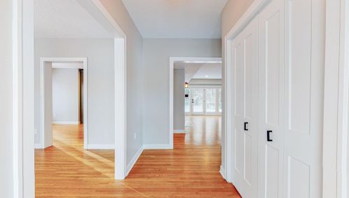 2501 Arc St, Saint Paul MN 55109-1918 exterior