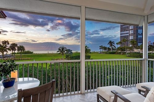 4720 Villa Mare Ln, Naples FL 34103-3429 exterior