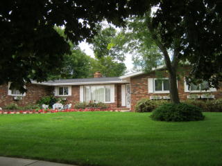 4310 Knuell St, Manitowoc, WI 54220-1532