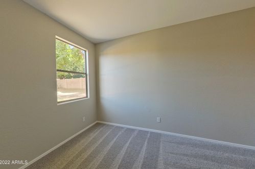 2602 Cavalry Dr, Phoenix AZ 85086-6616 exterior