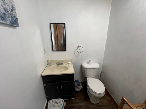 108 Furnace St, Killingly CT 06239-3525 exterior