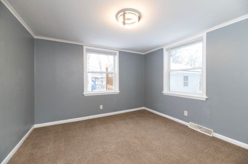 2335 Amherst Ave, Kalamazoo MI  49008-3937 exterior