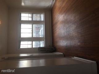 2104 Saint Louis Ave, Chicago IL  60647-3526 exterior