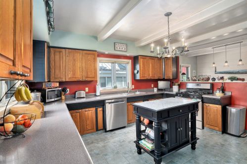 318 St, Three Rivers MI 49093-1408 exterior