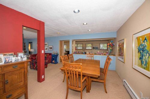 2 Carldon Rd, Commack NY 11725-1611 exterior