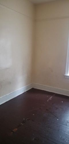 1529 39th St, Milwaukee, WI 53208-2332