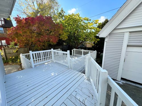 3225 Hackett Ave, Milwaukee WI 53211-3140 exterior