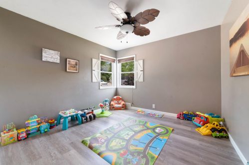 1907 Piedmont Ave, Duluth MN 55811-3246 exterior