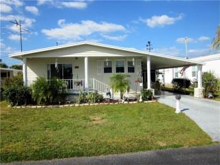 36923 Beth Ave, Zephyrhills FL  33542-3068 exterior