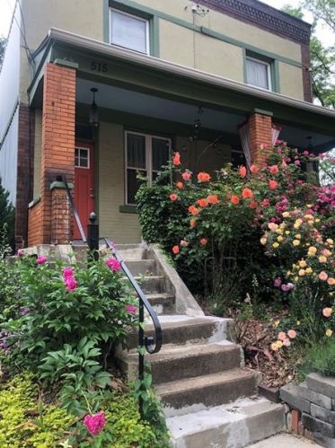 515 Beatty St, Pittsburgh PA  15206-2432 exterior