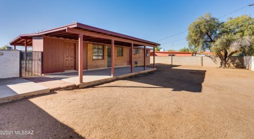 5209 25 St, Tucson AZ 85711-5912 exterior