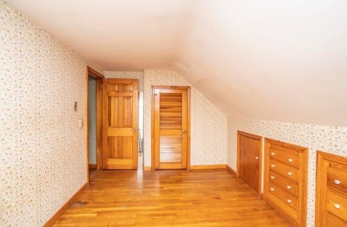 83 Country Way, Taunton MA 02780-1201 exterior