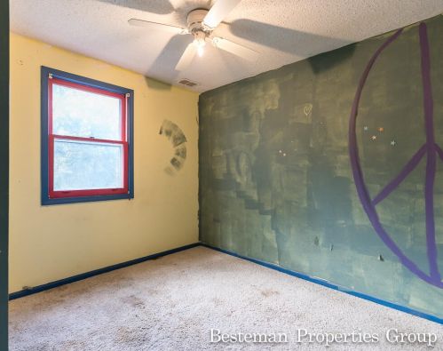 1121 Wilson Ct, Meskegon MI 49441-5150 exterior