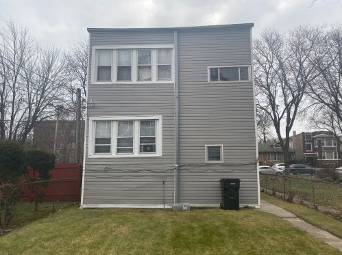7512 Calumet Ave, Chicago, IL 60619-2227