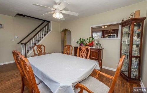 18 Northview Ter, Outwater NJ  07026-1016 exterior