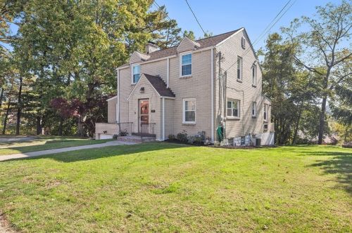 209 Owendale Ave, Pittsburgh, PA 15227-2303