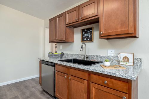 5834 Beverly St, Tucson AZ  85711-5142 exterior