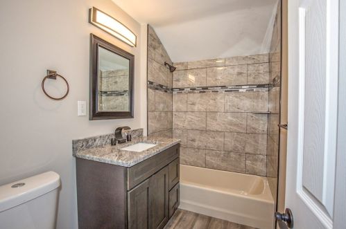 27 Sherbrooke St, Springfield MA  01104-2723 exterior