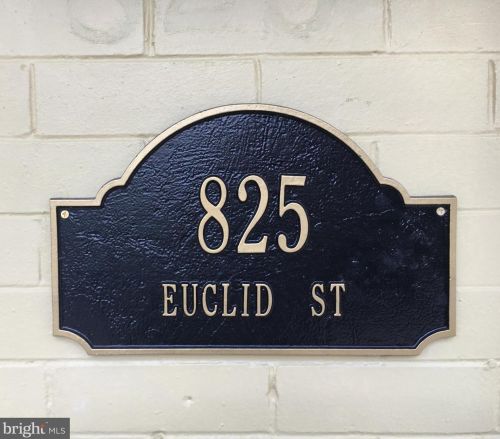 825 Euclid St, Washington, DC 20001-2227