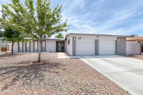 3633 Bloomfield Rd, Phoenix AZ  85032-7363 exterior