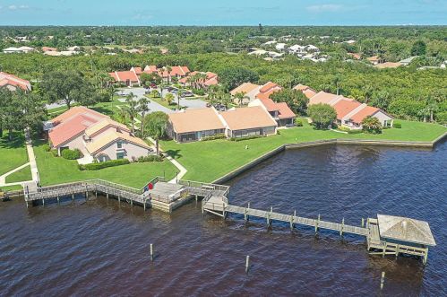 3327 La Prado Ct, Fort Pierce FL  34952-6111 exterior