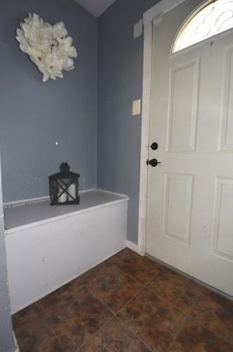 20 Sceneridge Ave, Pittsburgh, PA 15227-2725