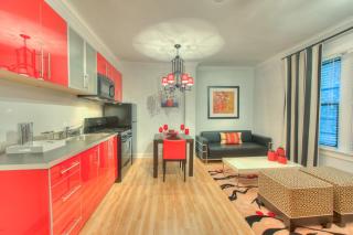 1940 Lincoln Ave, Chicago IL  60614-5428 exterior