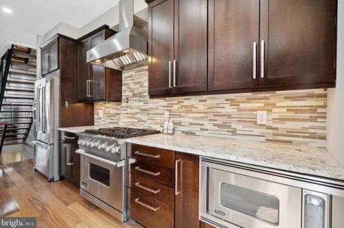 1814 Catharine St, Philadelphia PA  19146-1835 exterior