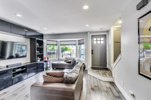 1719 17th St, Chicago IL  60608-1909 exterior