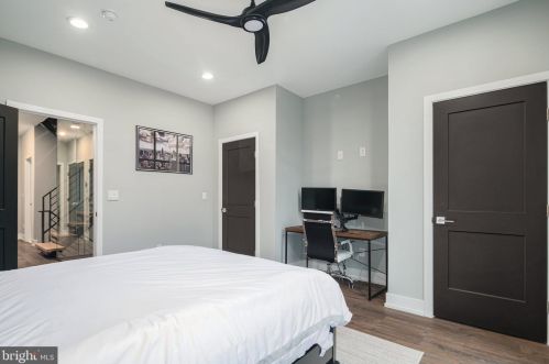 1313 29 St, Philadelphia PA 19121-4503 exterior