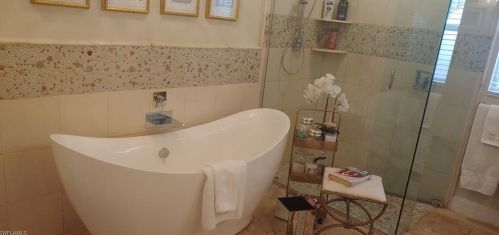 4539 Ashton Ct, Naples FL 34112-8822 exterior