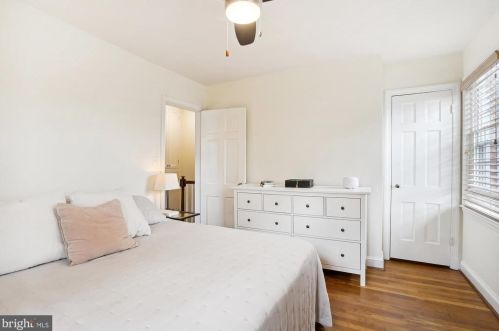 917 Columbus St, Alexandria VA 22314-1611 exterior