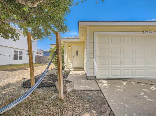 2904 Crownover St, Austin TX  78725-4765 exterior