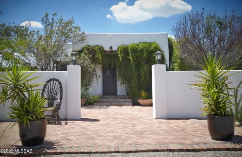 365 Indian House Rd, Tucson AZ  85711-2510 exterior