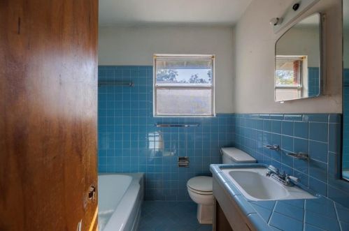 1710 32 St, Austin TX 78705-2115 exterior