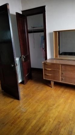 3307 Pensacola Ave, Chicago IL 60618-1208 exterior