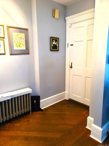 132 Cottage Ave, Mount Vernon NY 10550-1404 exterior