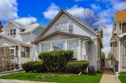 1321 73 St, Milwaukee WI 53214-3134 exterior