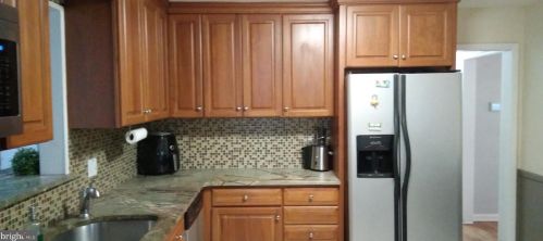 228 Bentley Ave, Trenton NJ  08619-3724 exterior