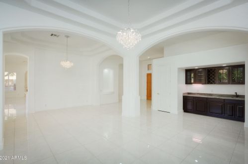 14024 8th Pl, Phoenix AZ 85014-2101 exterior