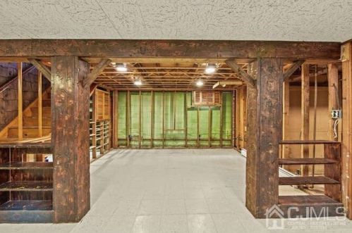 17 Harmony St, Piscataway NJ 08854-6062 exterior