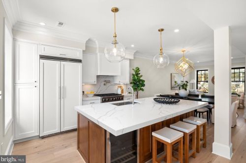 1868 Monroe St, Washington DC  20018-2736 exterior