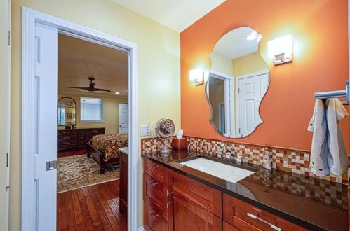 1216 Macon Ave, Pittsburgh PA 15218-1278 exterior