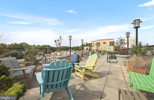 3701 Connecticut Ave, Washington DC  20008-4553 exterior