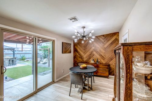 2352 Jefferson Ave, Tucson AZ  85711-6635 exterior