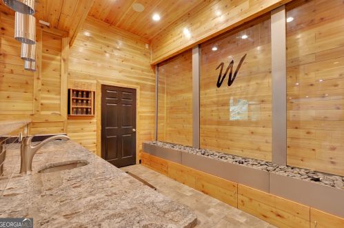 8069 Kenstone Ct, Atlanta GA 30350-4160 exterior