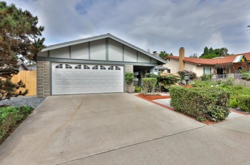 872 Halecrest Dr, Chula Vista CA 91910-6412 exterior