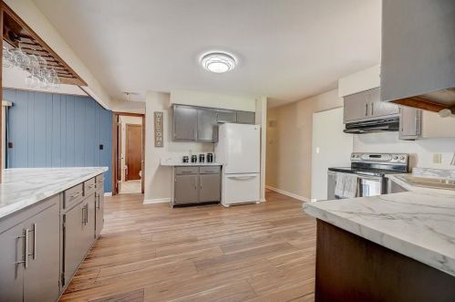 5718 24 St, Milwaukee WI 53204-1920 exterior