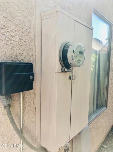 6008 16 Dr, Phoenix AZ 85015-1423 exterior